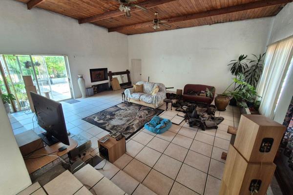 3 Bedroom Property for Sale in Mabille Park Western Cape